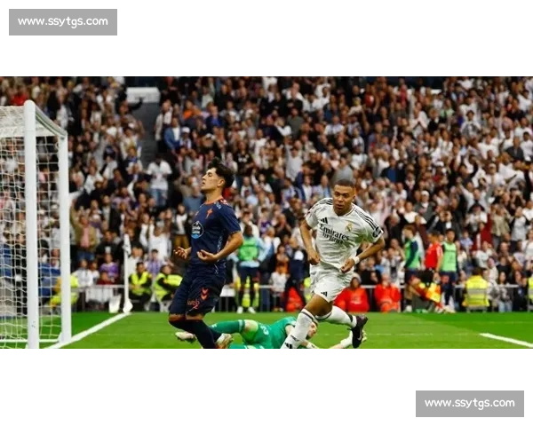 姆巴佩 9 场 12 球虐巴萨：本世纪第三，效率碾压 C 罗本泽马