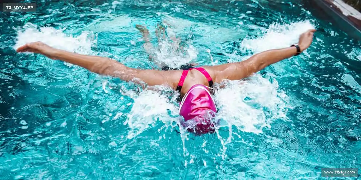 <strong>必一运动</strong>🎾挥动球拍，让热爱永不落地！